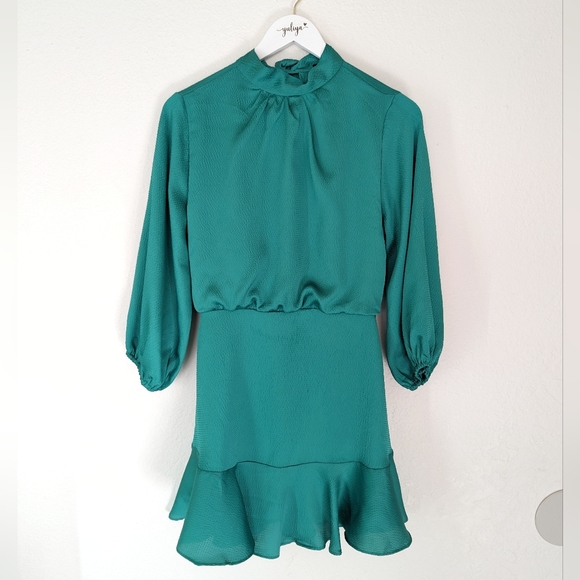 Vici Call Me Angel Satin Green Mini Dress Medium - Picture 3 of 6